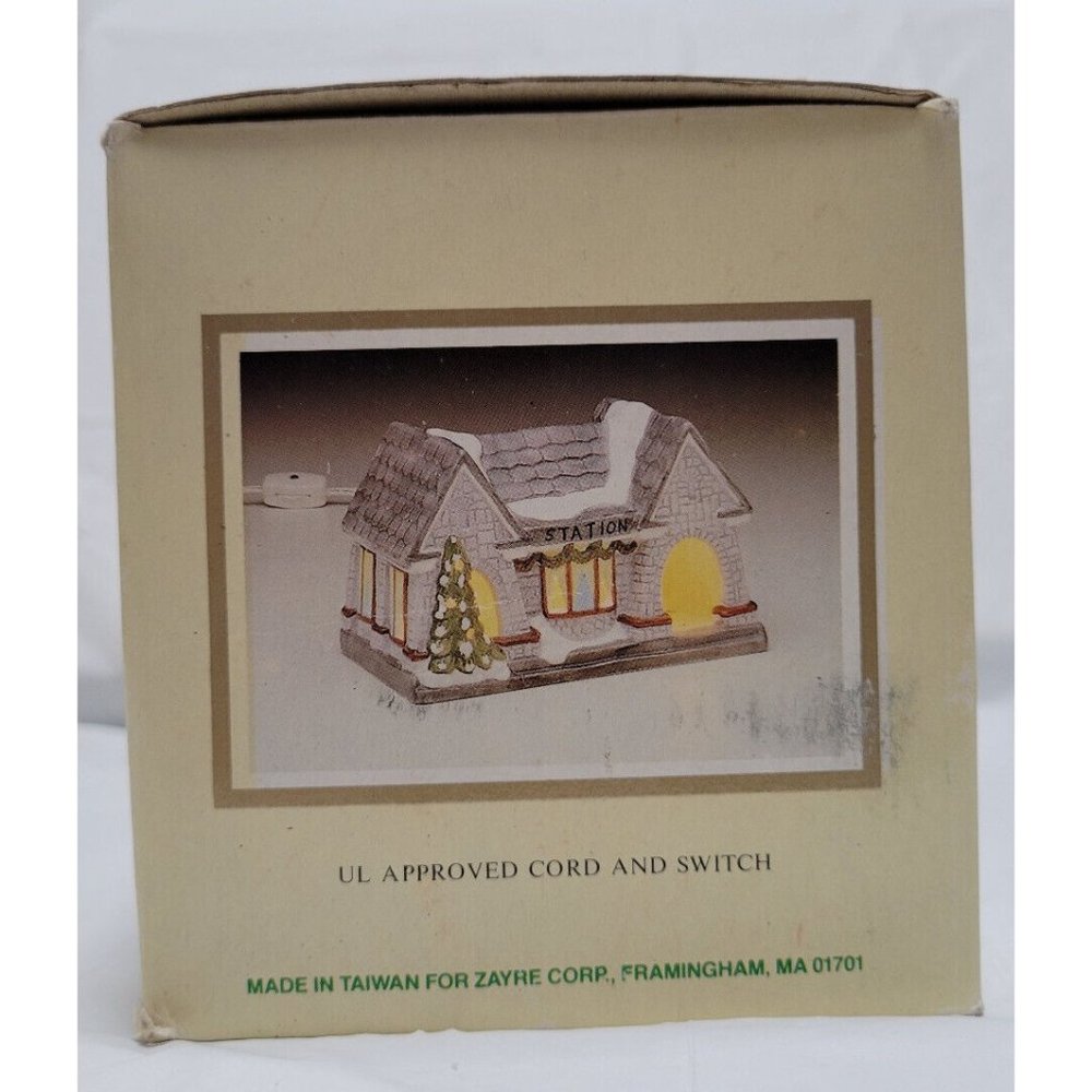 Classic Living Christmas Collection Ceramic Christmas Station - No Light - Picture 15 of 16